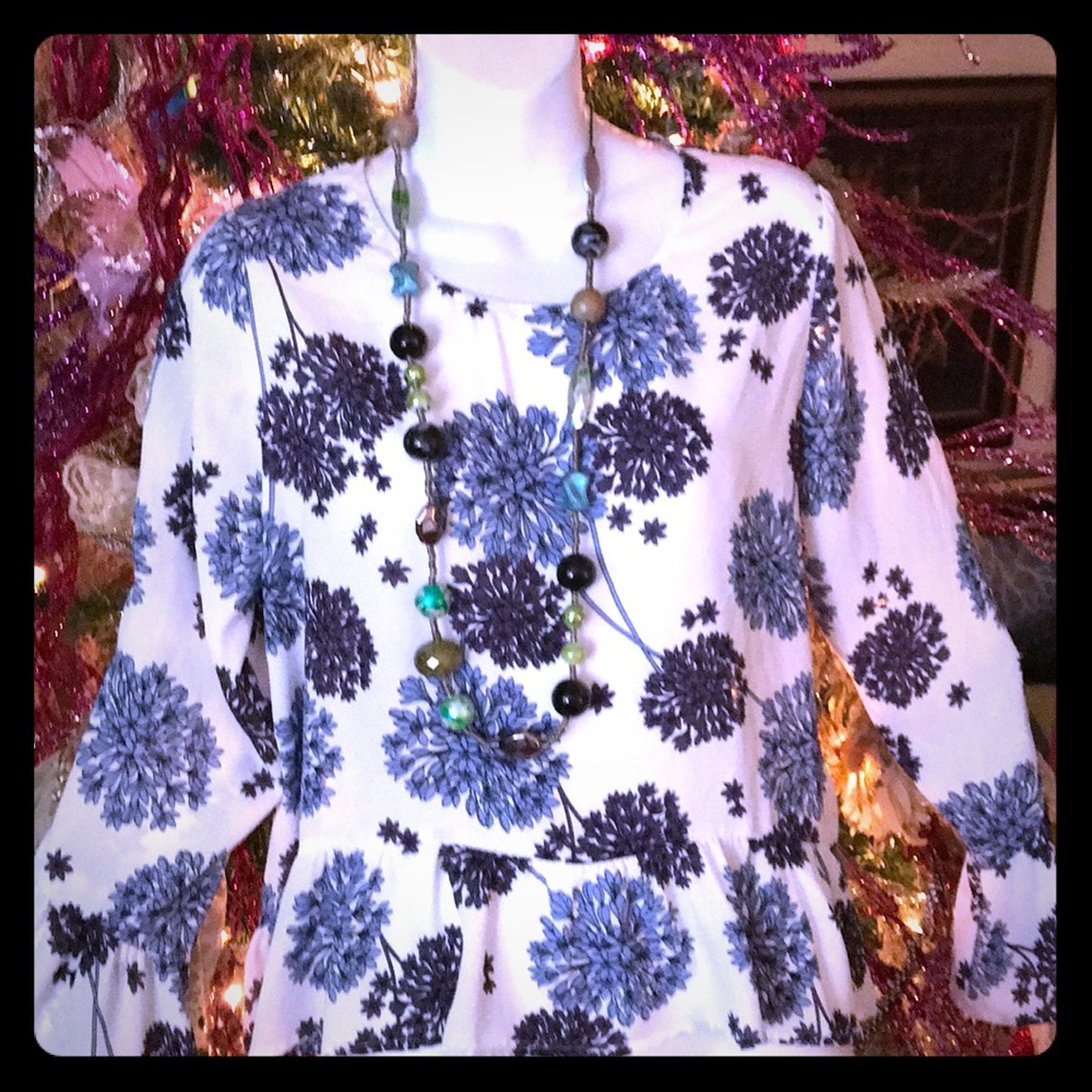 ANA FLORAL TOP
